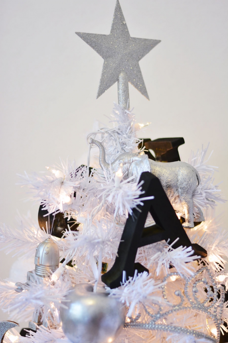 Alphabet-Christmas-Tree-for-Kids