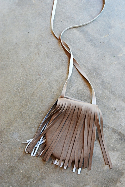DIY-Fringe-Boho-Purse