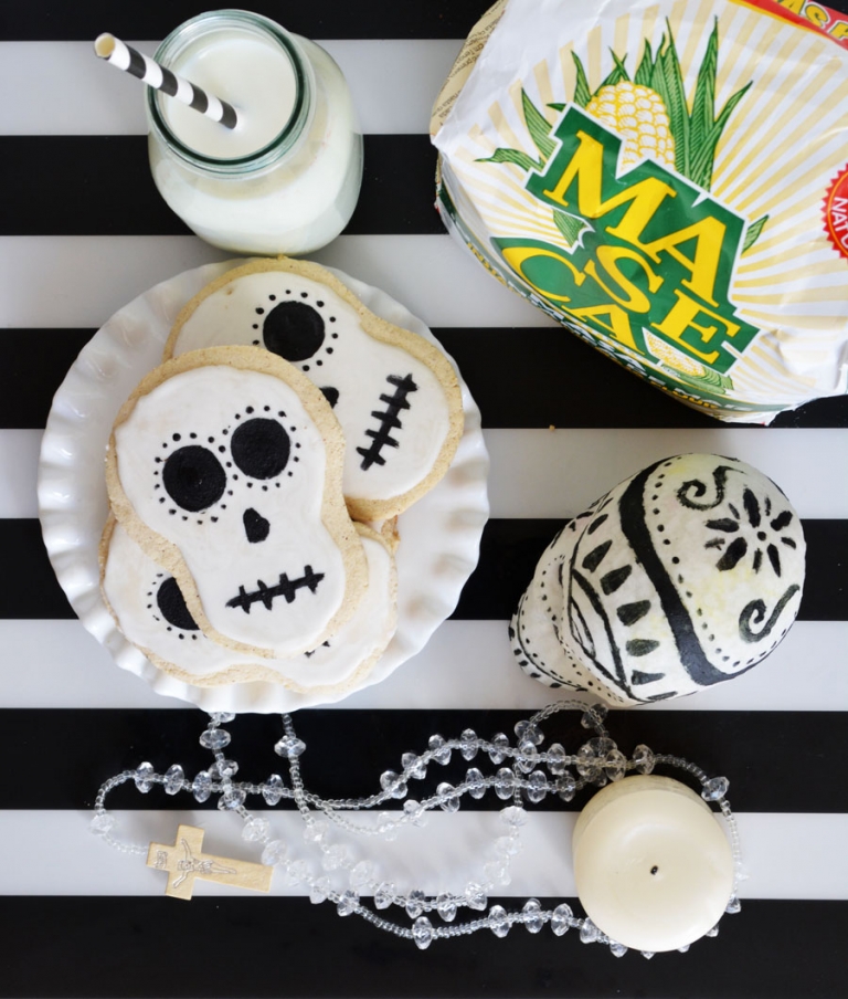 Day-of-the-dea-sugar-skull-cookies