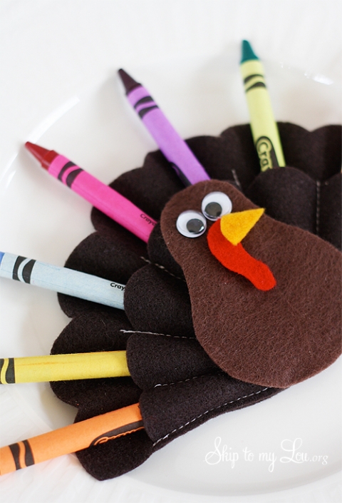 felt-turkey-crayon-holder-step-3